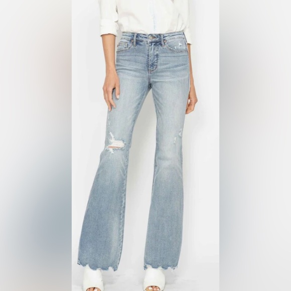 Judy Blue Medium Wash Mid Rise Distressed Flare Jeans Best fit 22w - Picture 1 of 14